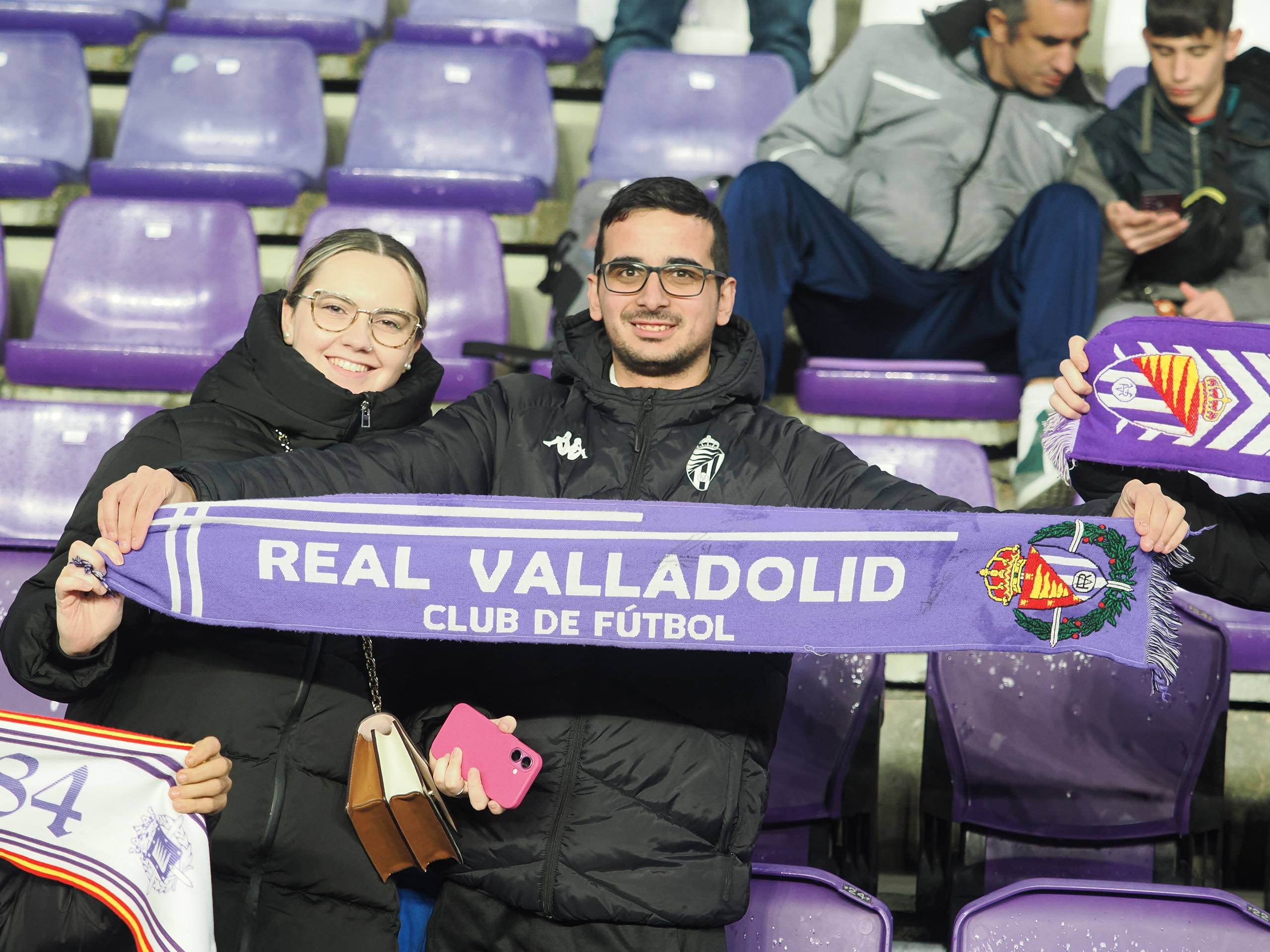 Búscate en la grada del estadio José Zorrilla (3/5)