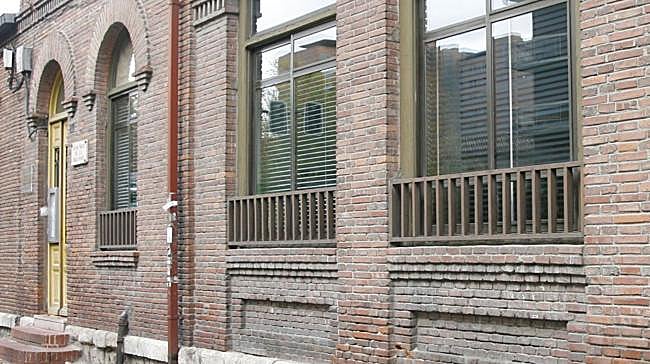 ¿Qué colegio de Valladolid se levantó donde anteriormente estuvo el Tribunal de la Inquisición de Valladolid y sus cárceles secretas?