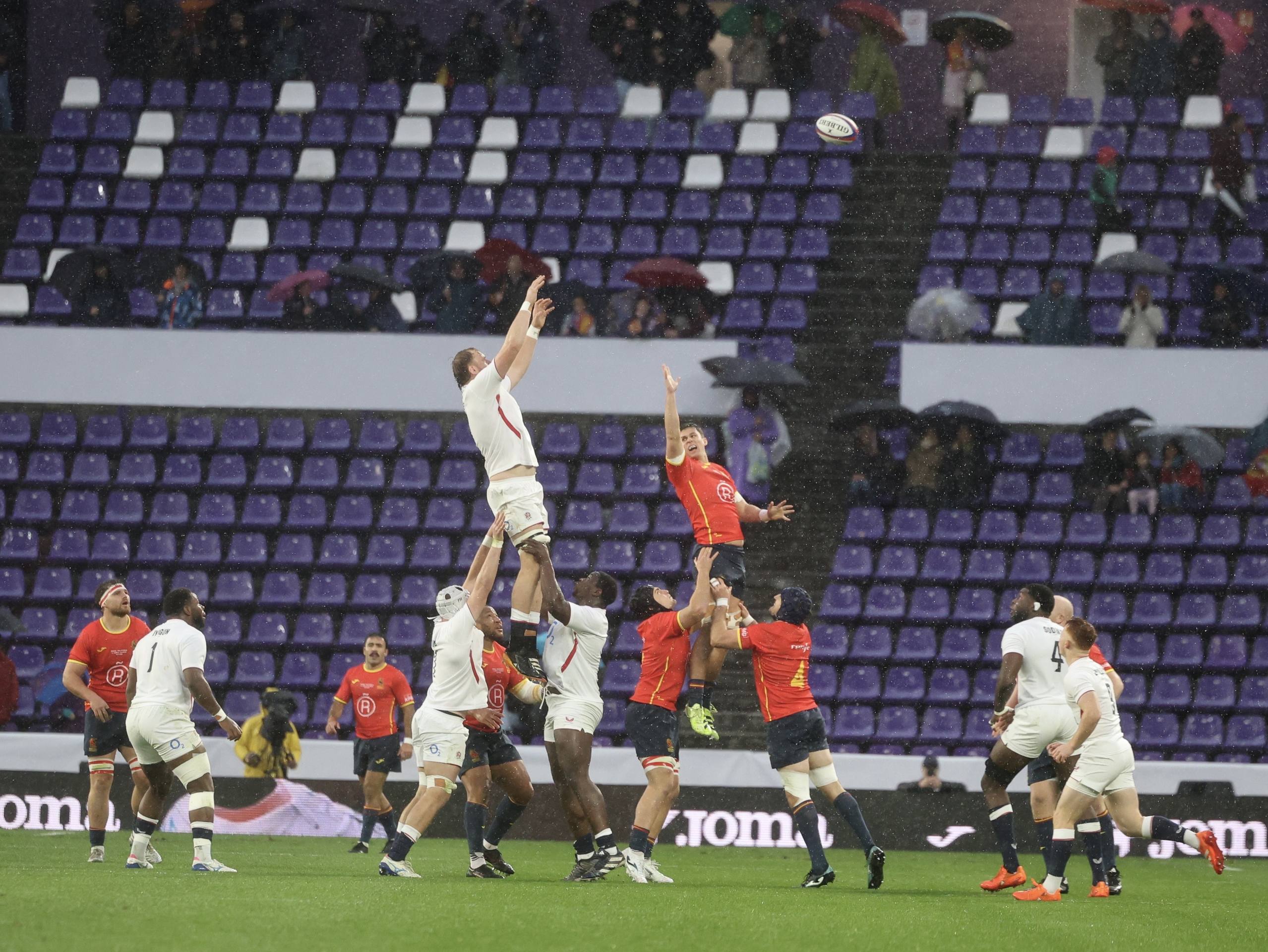 La derrota de España ante Inglaterra A en Zorrilla, en imágenes