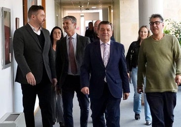 La Junta convocará 679 plazas de promoción interna para su personal laboral fijo