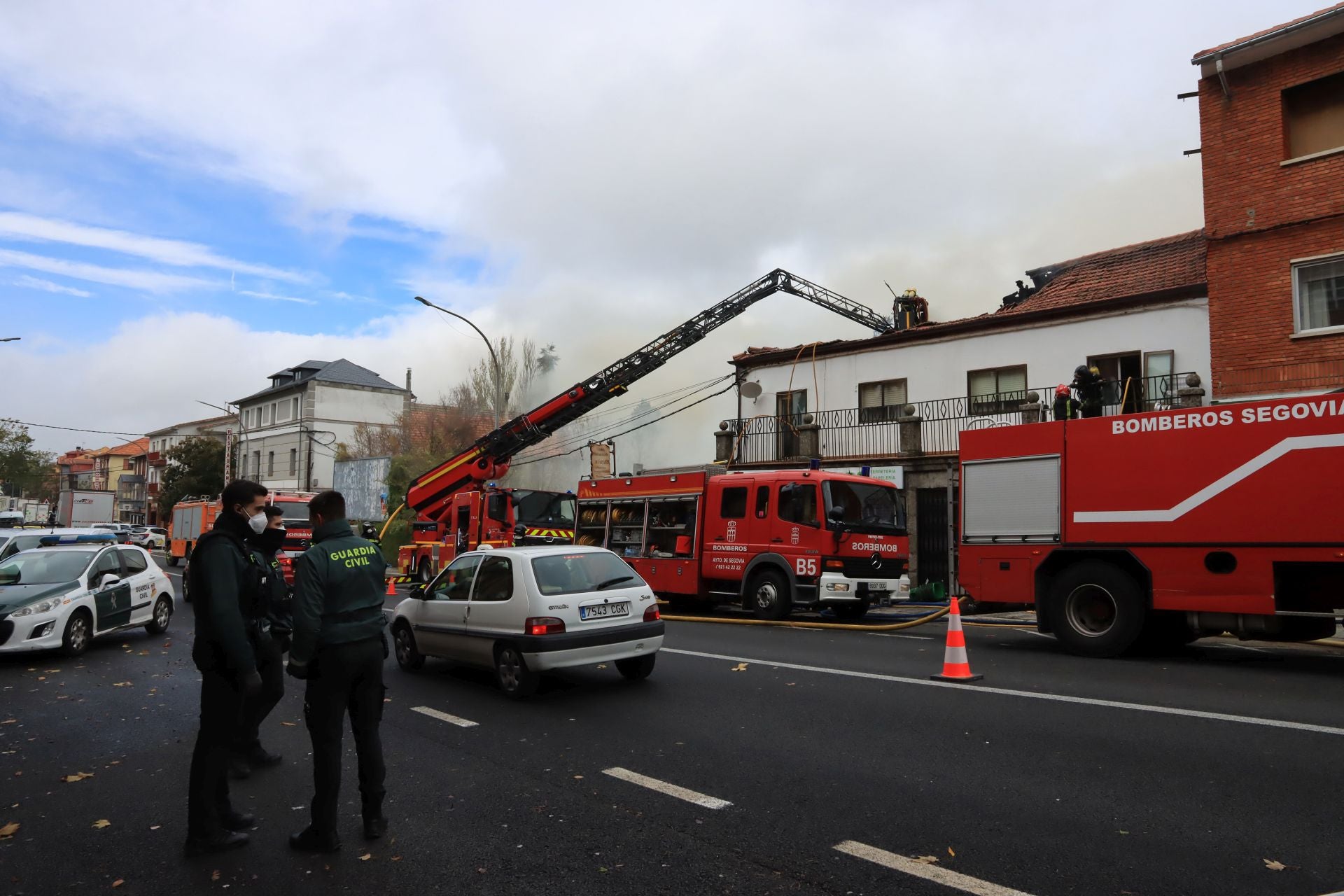 El incendio de San Rafael, en imágenes