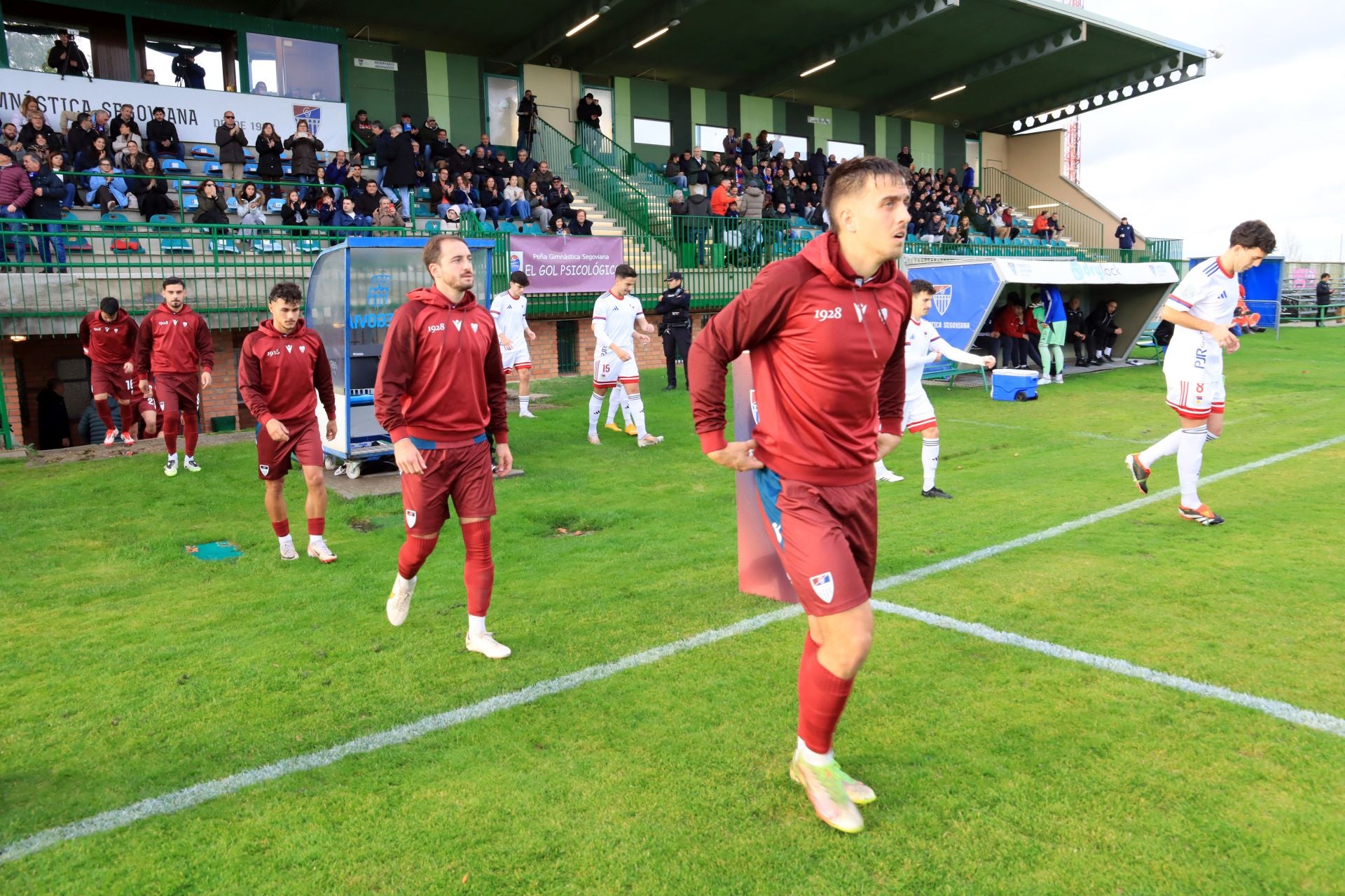 Fotos del triunfo de la Segoviana ante el Langreo