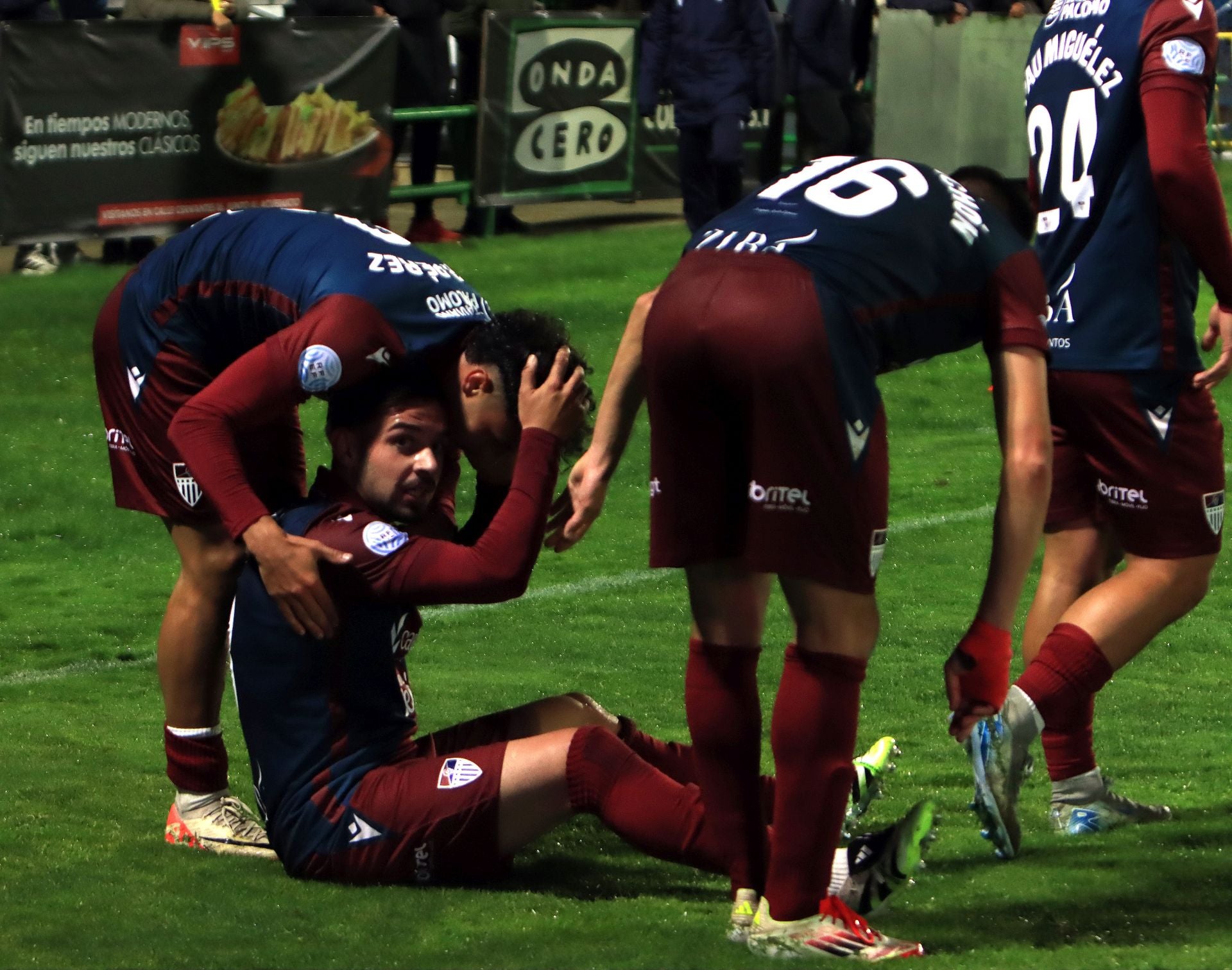 Fotos del triunfo de la Segoviana ante el Langreo