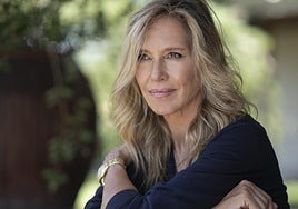 La escritoria Marta Robles.