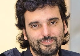 El organista Jonatan Carbó.