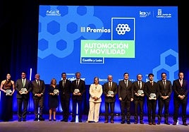 Teresa Garrido recogió el premio de Sostenibilidad a Lingotes Especiales.