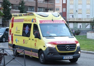Herida en una pierna al ser atropellada en la Avenida de Segovia