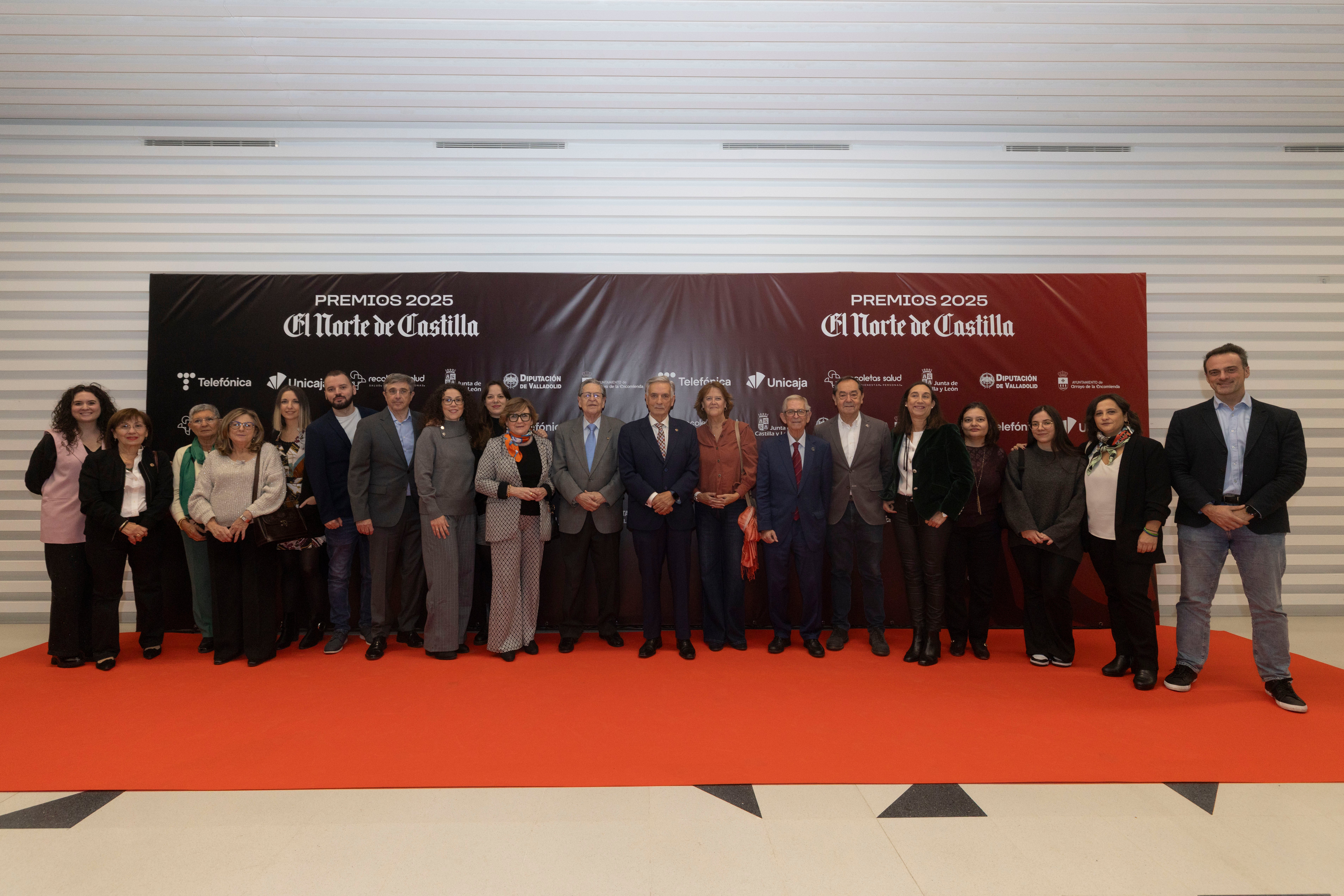 La Asociación Española contra el cáncer en Valladolid estuvo ampliamente representada con su presidente al frente.