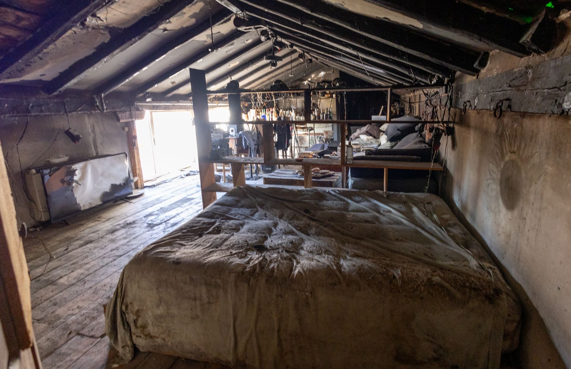 Estado del edificio quemado en la calle San José