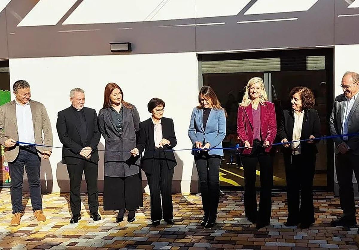 Inauguración del nuevo edificio de Educación Infantil en el Colegio La Inmaculada Misioneras de Valladolid.