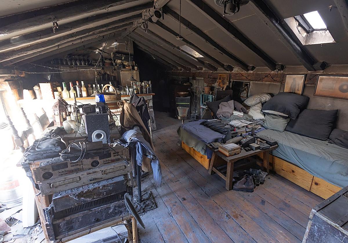 Estado del edificio quemado en la calle San José