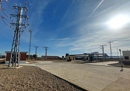 Nueva subestación eléctrica en la localidad palentina de Herrera de Valdecañas.