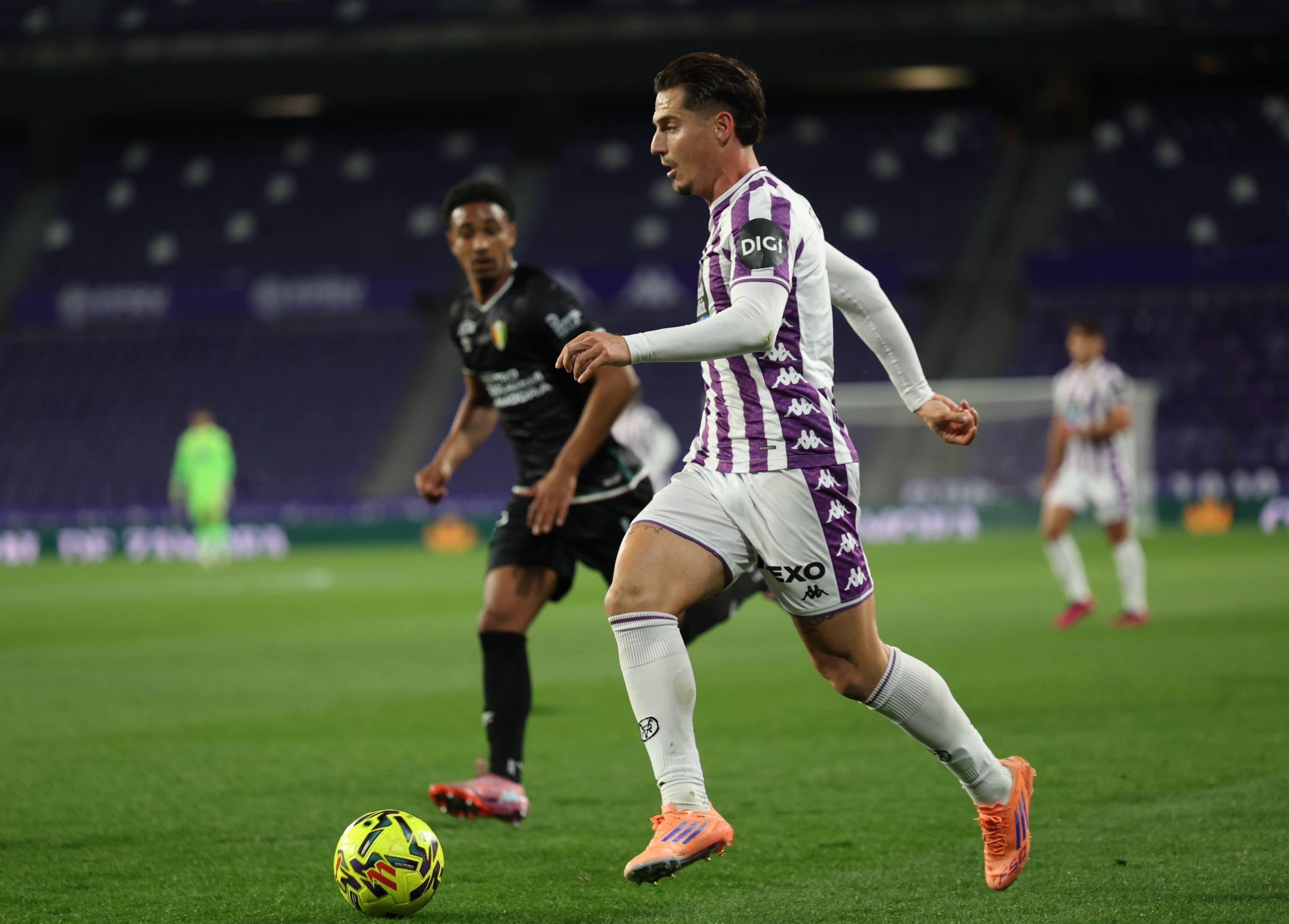 La derrota del Pucela ante el Estrela Amadora, en imágenes