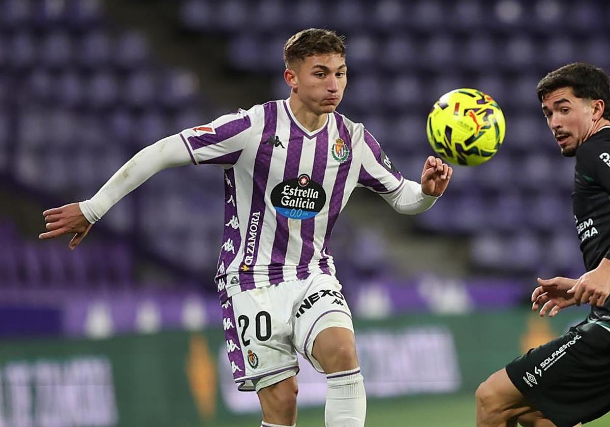 Chuki, durante el Trofeo Ciudad de Valladolid disputado este pasado miércoles por el Real Valladolid ante el Estrela da Amadora portugués