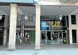 Vecinos de la mujer trans atacada en Palencia: «Era como si alguien estuviese derribando una pared»