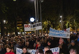 Protesta en Palencia contra las pantallas acústicas, el pasado día 6.