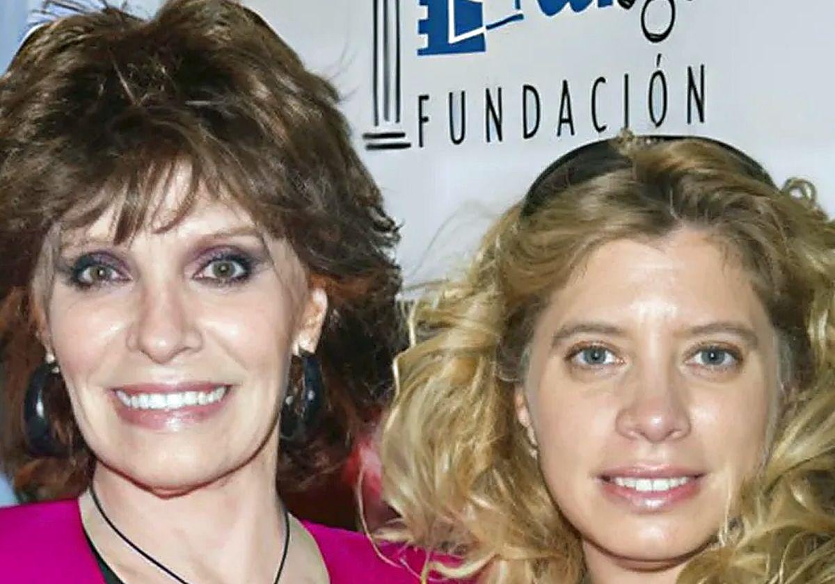 Encarnita Polo y su hija Raquel Waitzman, en una imagen de archivo.