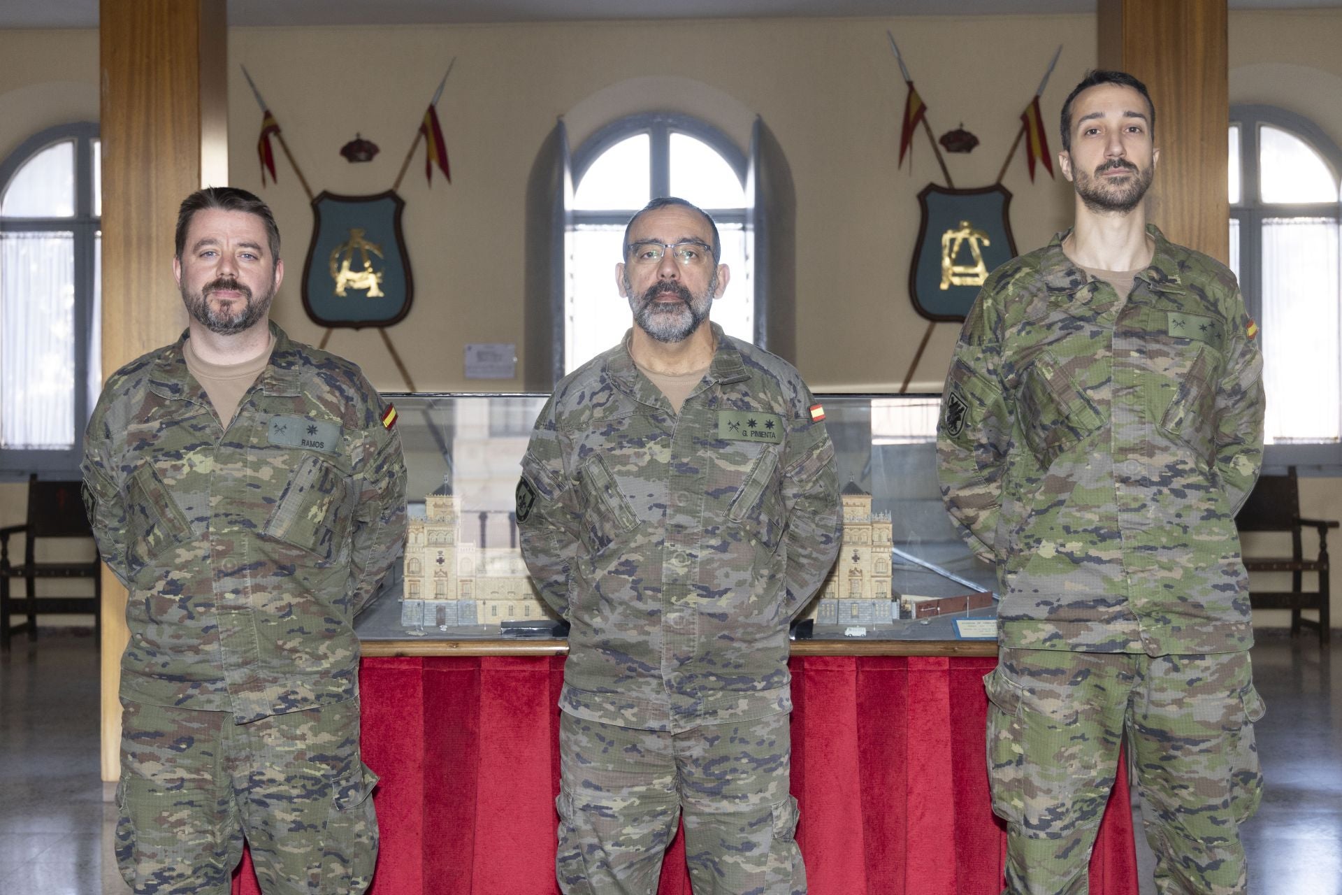 Las imágenes de la formación militar en Valladolid, que celebra el 175 aniversario de la academia