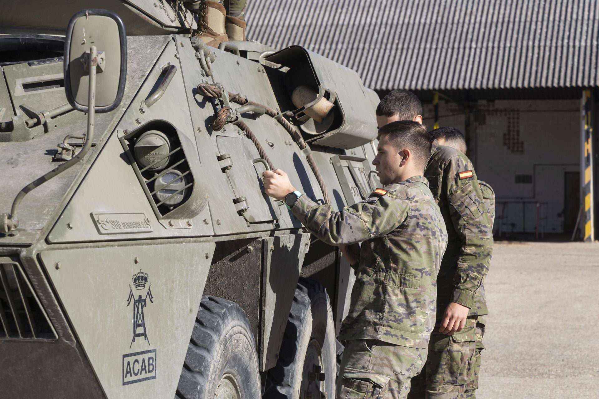 Las imágenes de la formación militar en Valladolid, que celebra el 175 aniversario de la academia