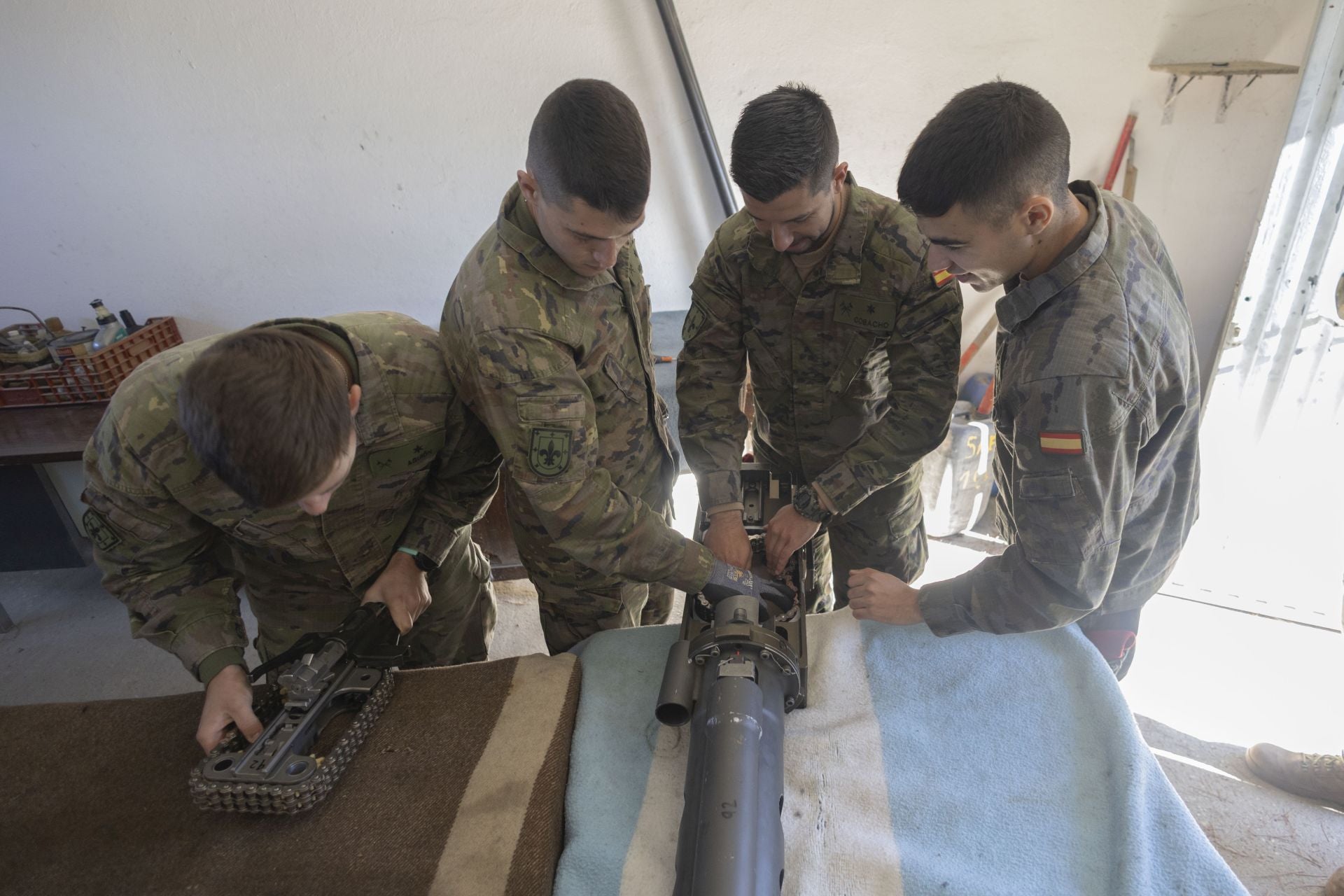 Las imágenes de la formación militar en Valladolid, que celebra el 175 aniversario de la academia