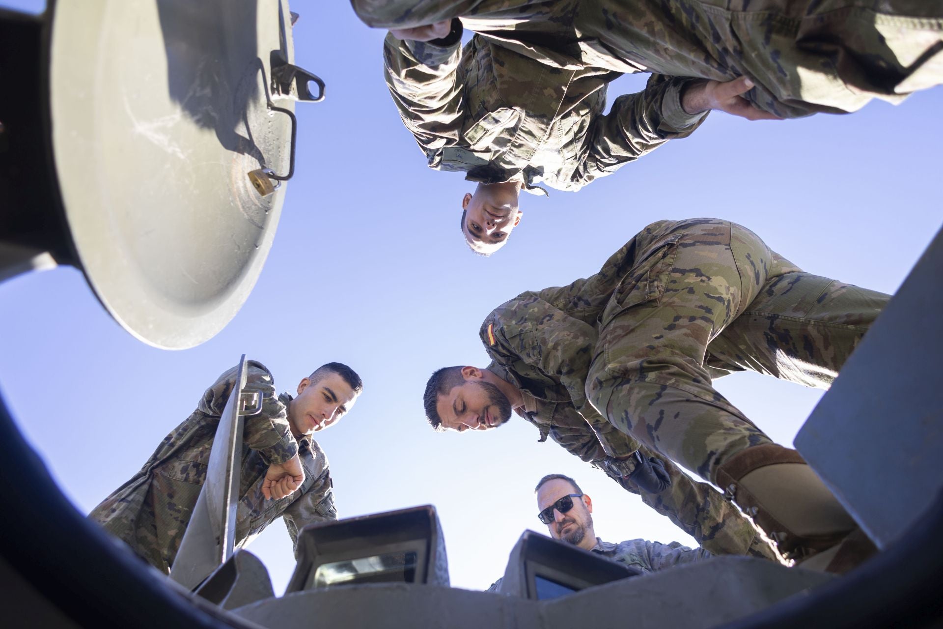 Las imágenes de la formación militar en Valladolid, que celebra el 175 aniversario de la academia