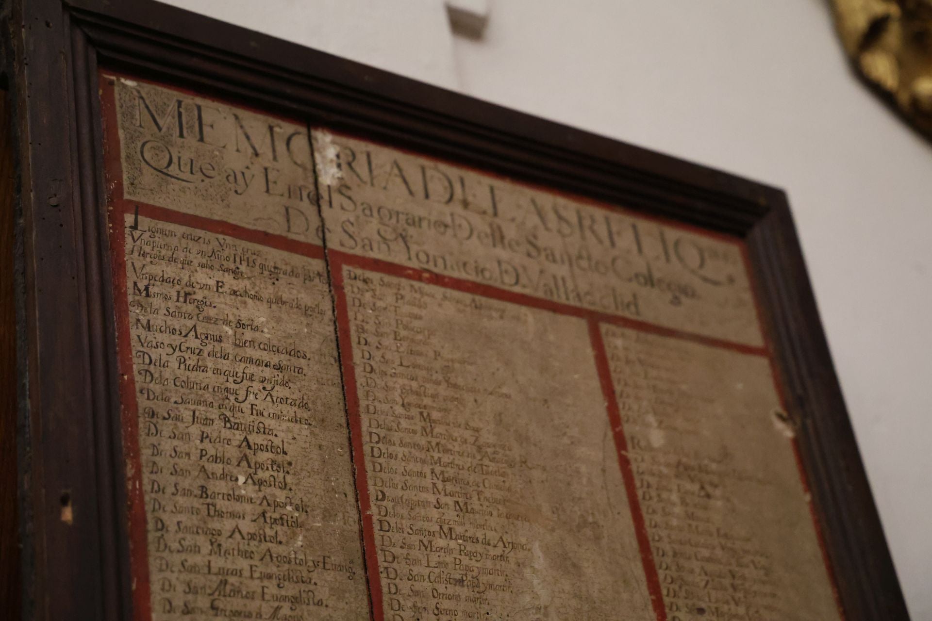 La capilla relicario de San Miguel y San Julián, al detalle