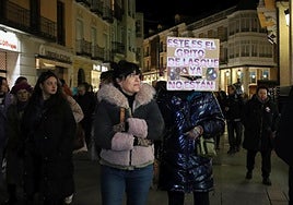 Manifestación por el 25N, este martes en la Calle Mayor.