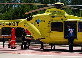 Un helicóptero de Sacyl, en una imagen de archivo.