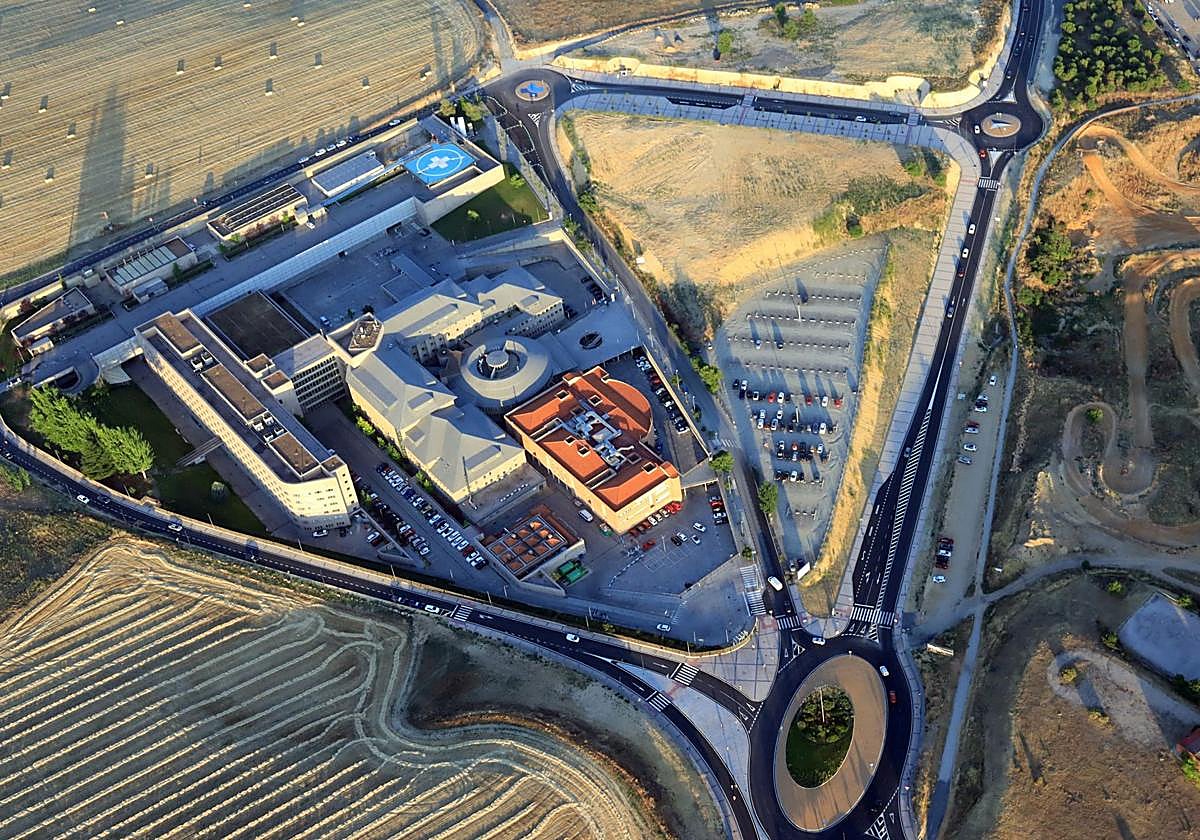 Vista aérea del Hospital General y de los terrenos donde se prevé su ampliación.