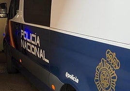 Imagen de archivo de un furgón de la Policía Nacional.