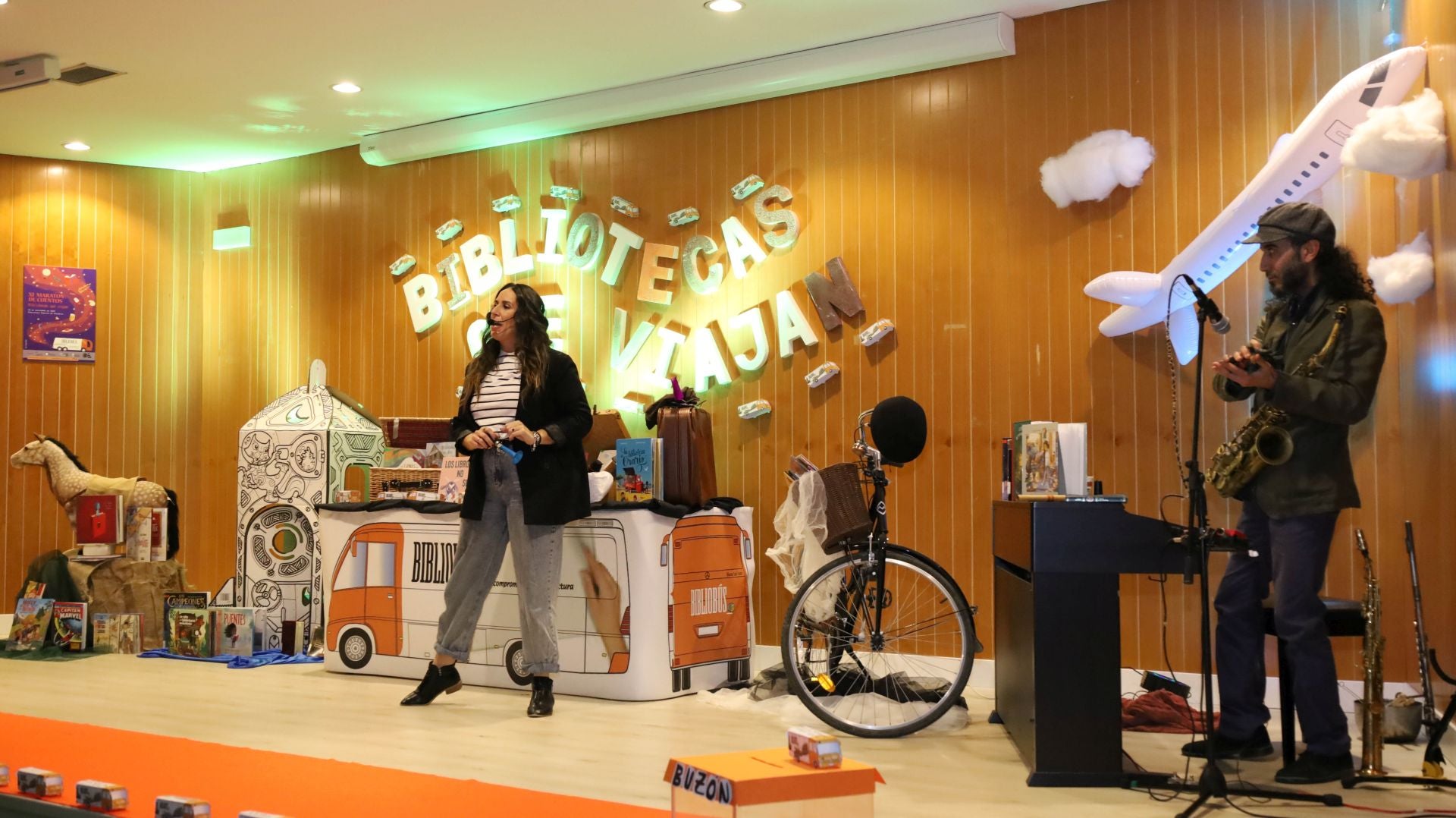 Así es el XI Maratón de Cuentos de la Biblioteca de Palencia