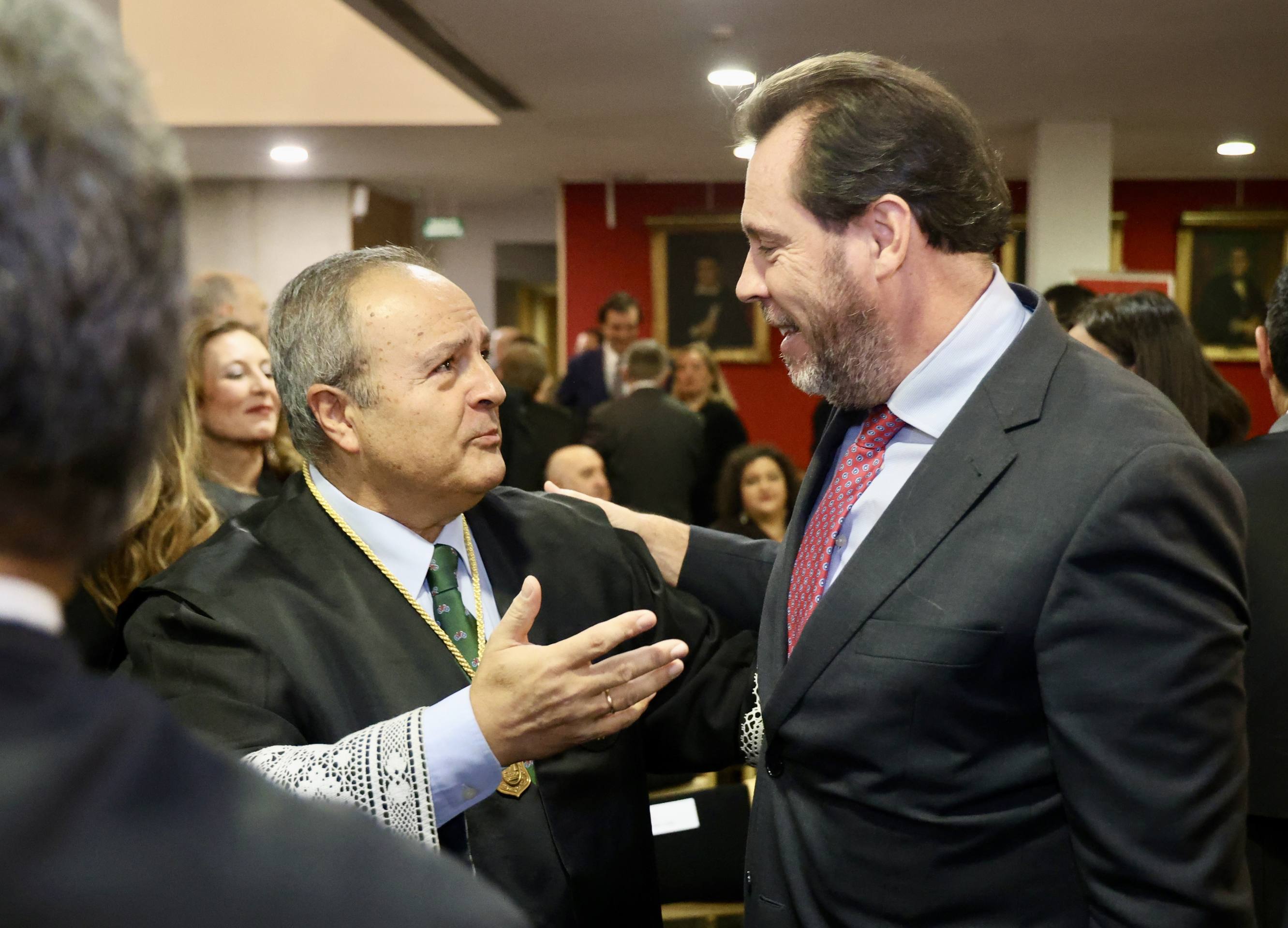 La entrega de insignias del Colegio de la Abogacía de Valladolid, en imágenes