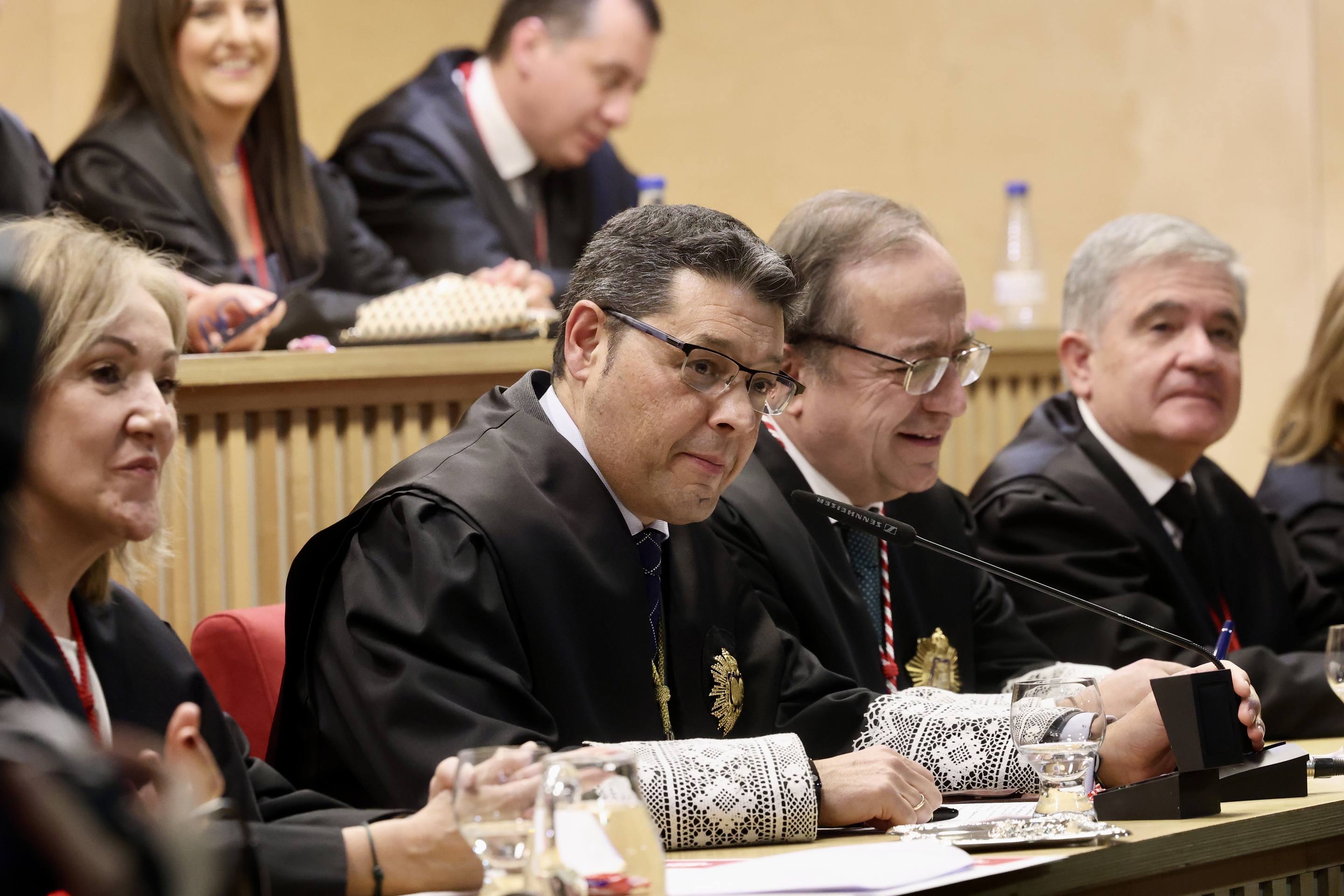 La entrega de insignias del Colegio de la Abogacía de Valladolid, en imágenes