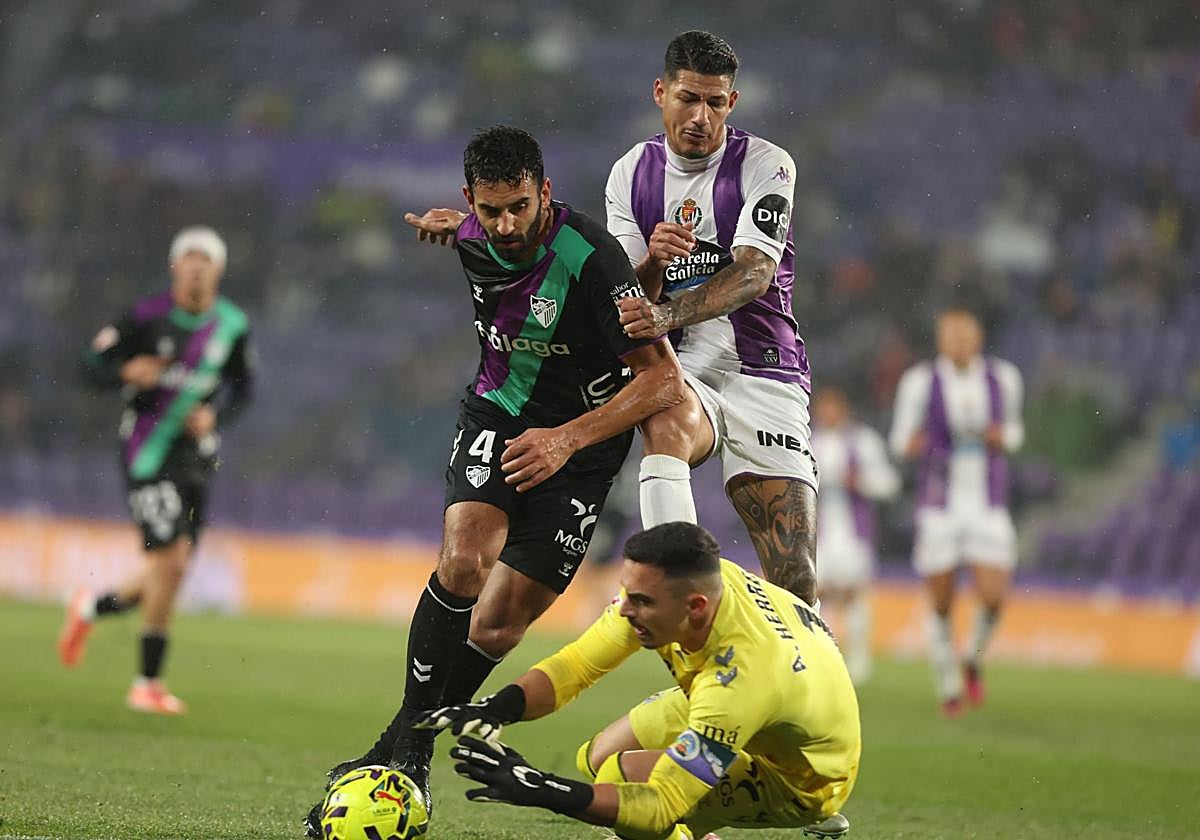 El partido del Real Valladolid contra el Málaga, en imágenes