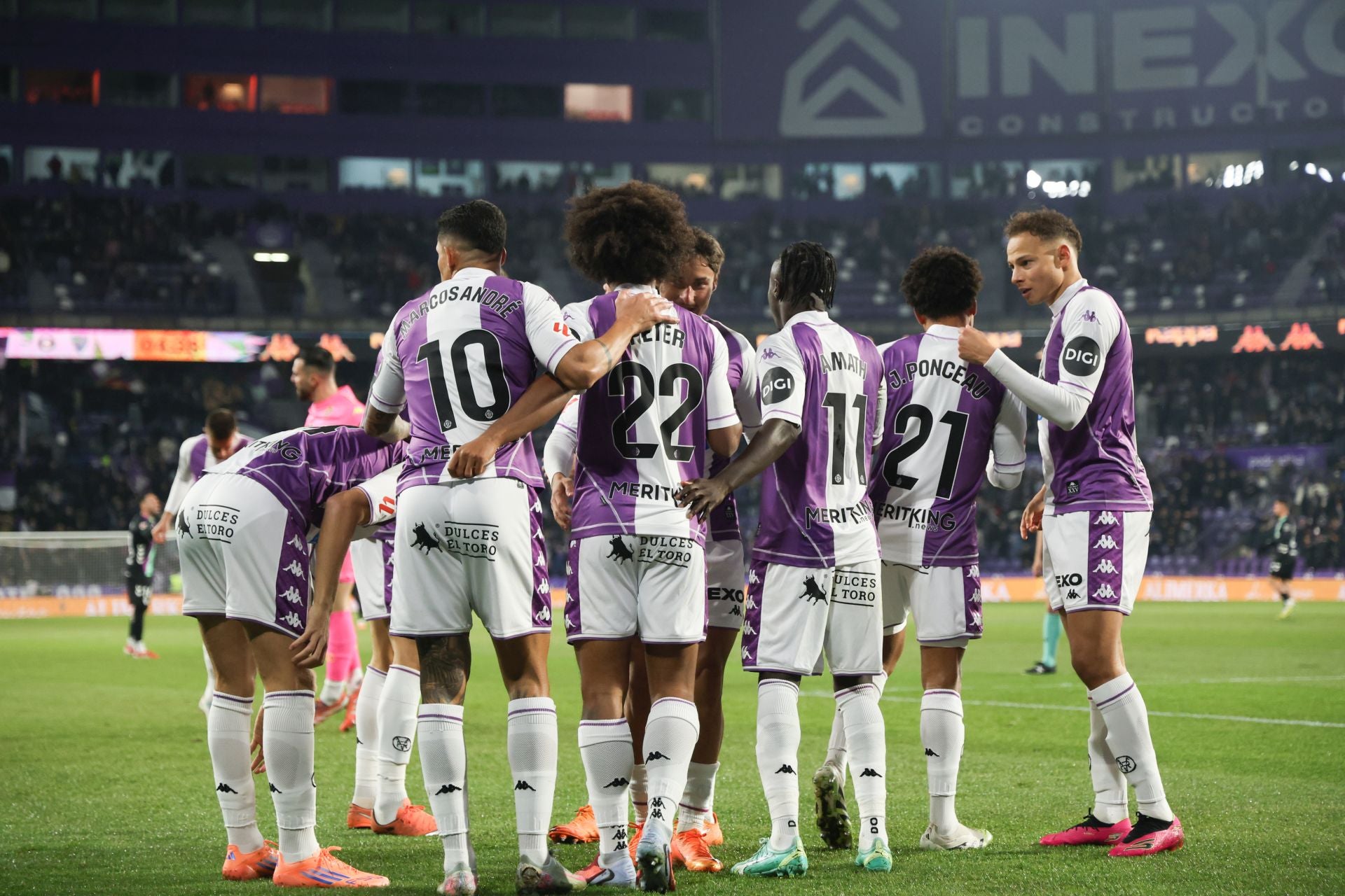 El partido del Real Valladolid contra el Málaga, en imágenes