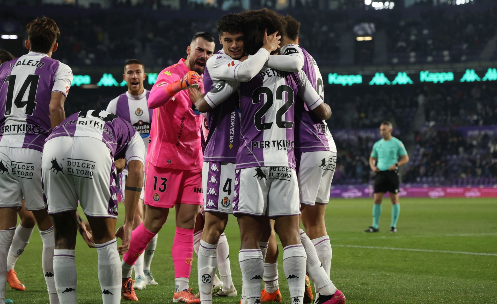El partido del Real Valladolid contra el Málaga, en imágenes