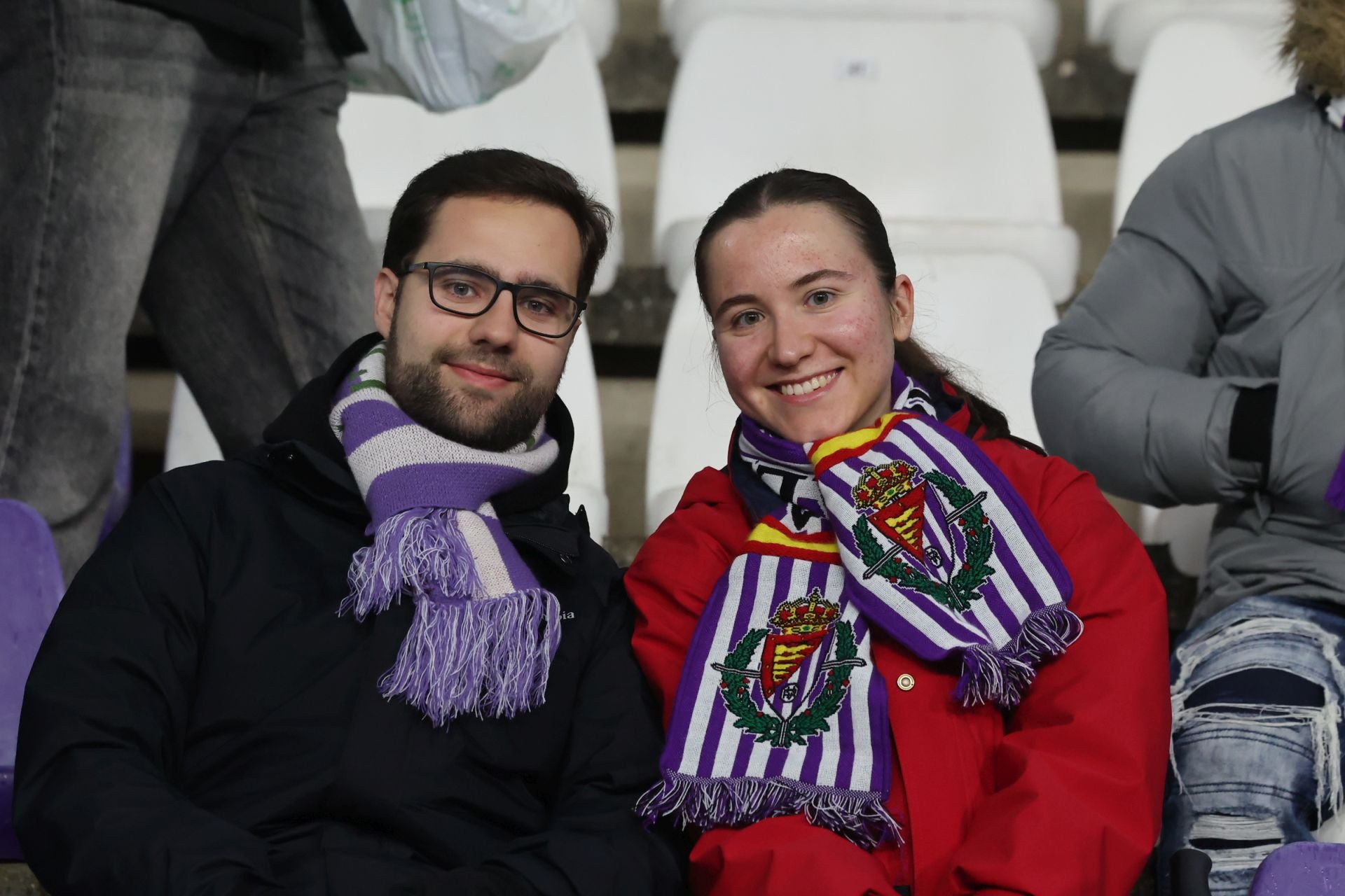 Búscate en la grada del estadio José Zorrilla (2/4)