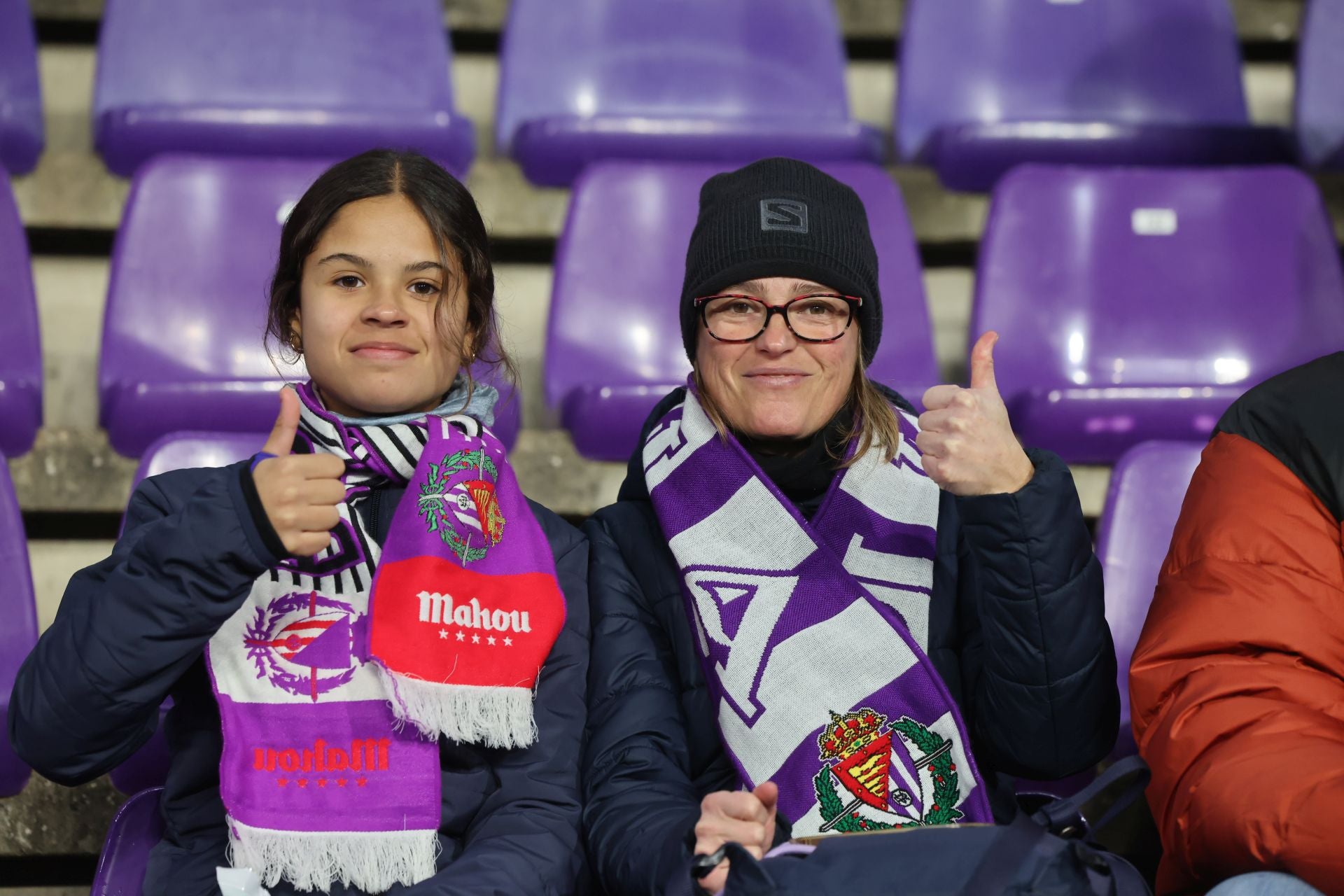Búscate en la grada del estadio José Zorrilla (2/4)