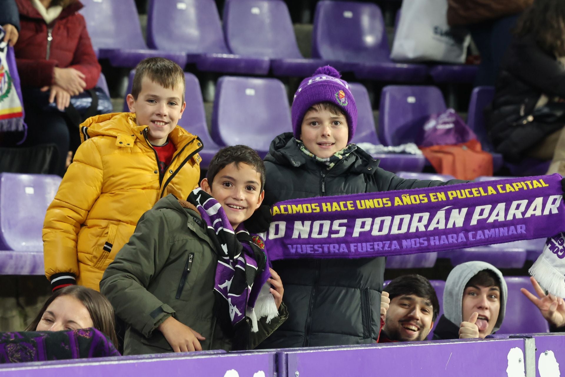 Búscate en la grada del estadio José Zorrilla (3/4)