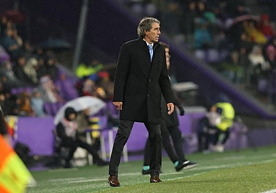 El Pucela se vuelve a estrellar contra su propia inoperancia en el último metro