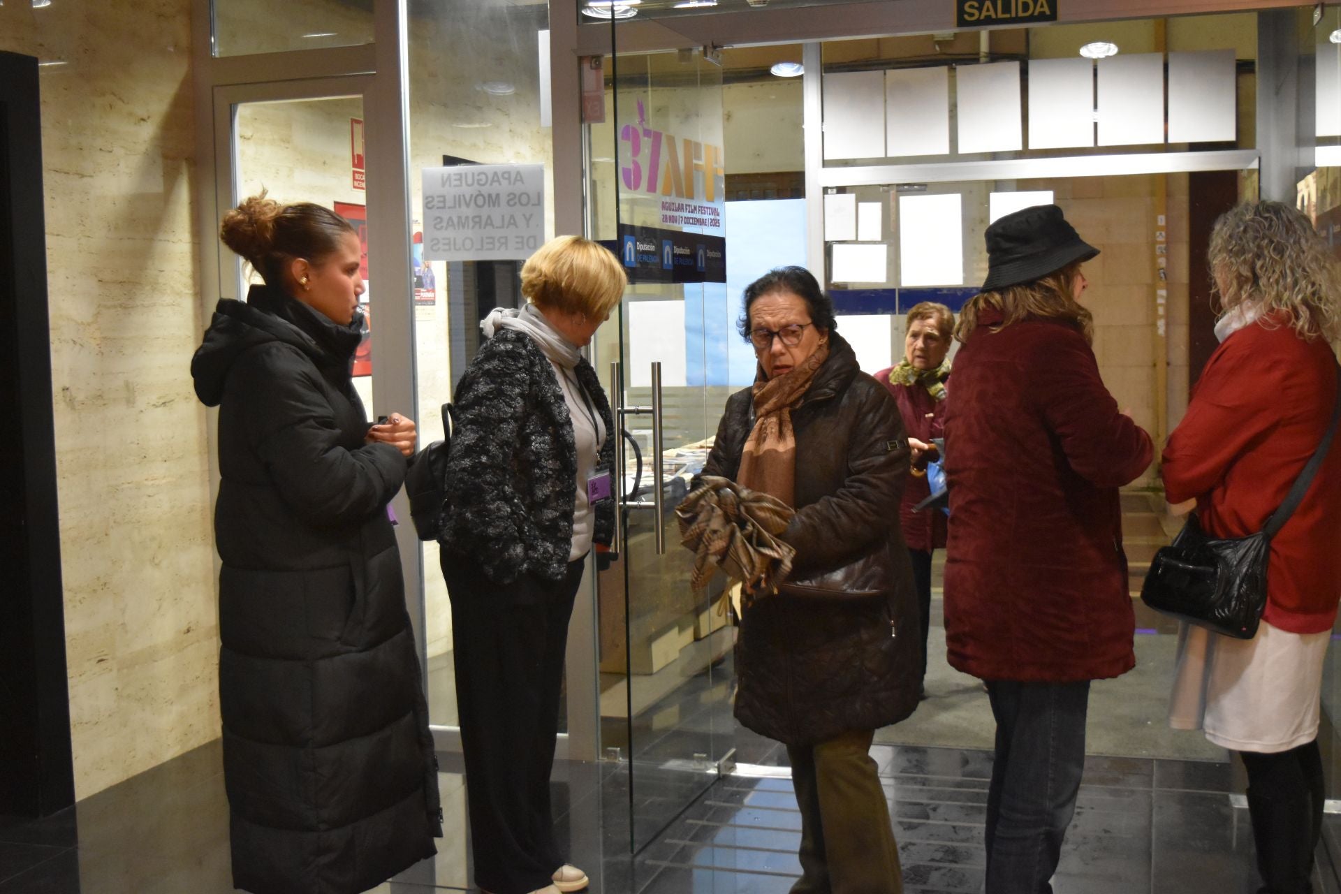 Aguilar se rinde a Luis Zahera