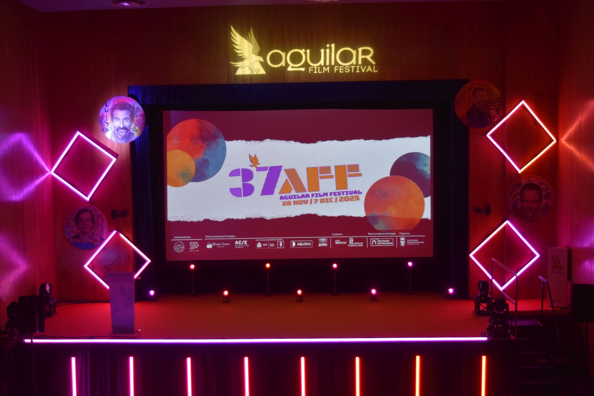 Aguilar se rinde a Luis Zahera