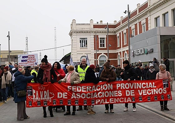 Así ha transcurrido la manifestación en Palencia por el soterramiento
