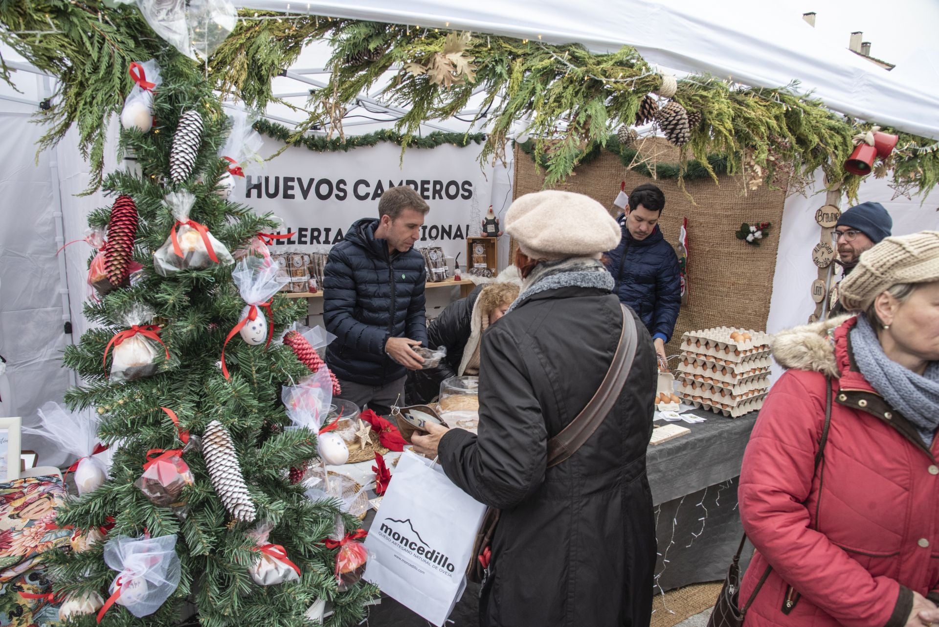 La feria navideña de Turégano, en imágenes
