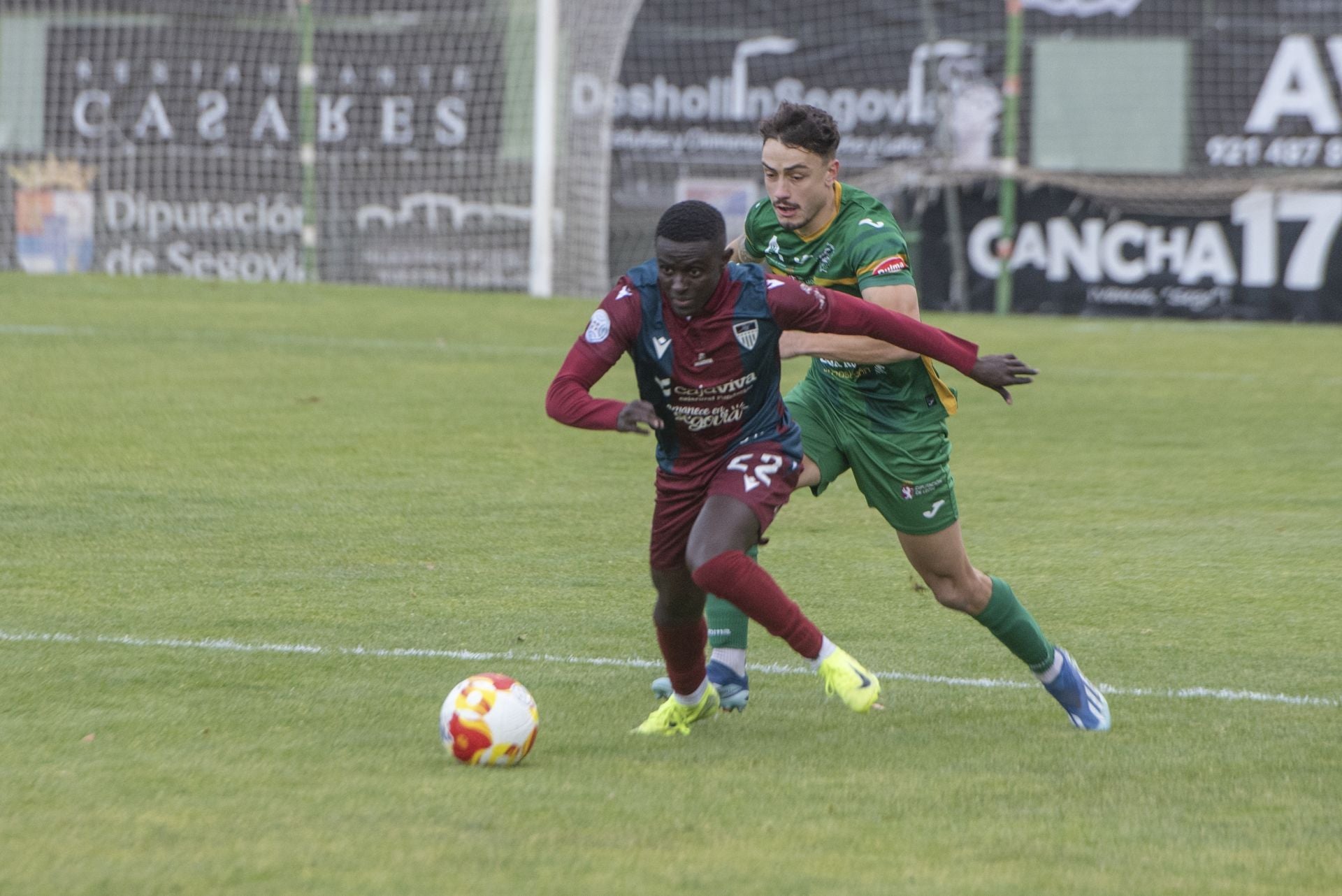 Fotos del empate entre la Segoviana y el Atlético Astorga