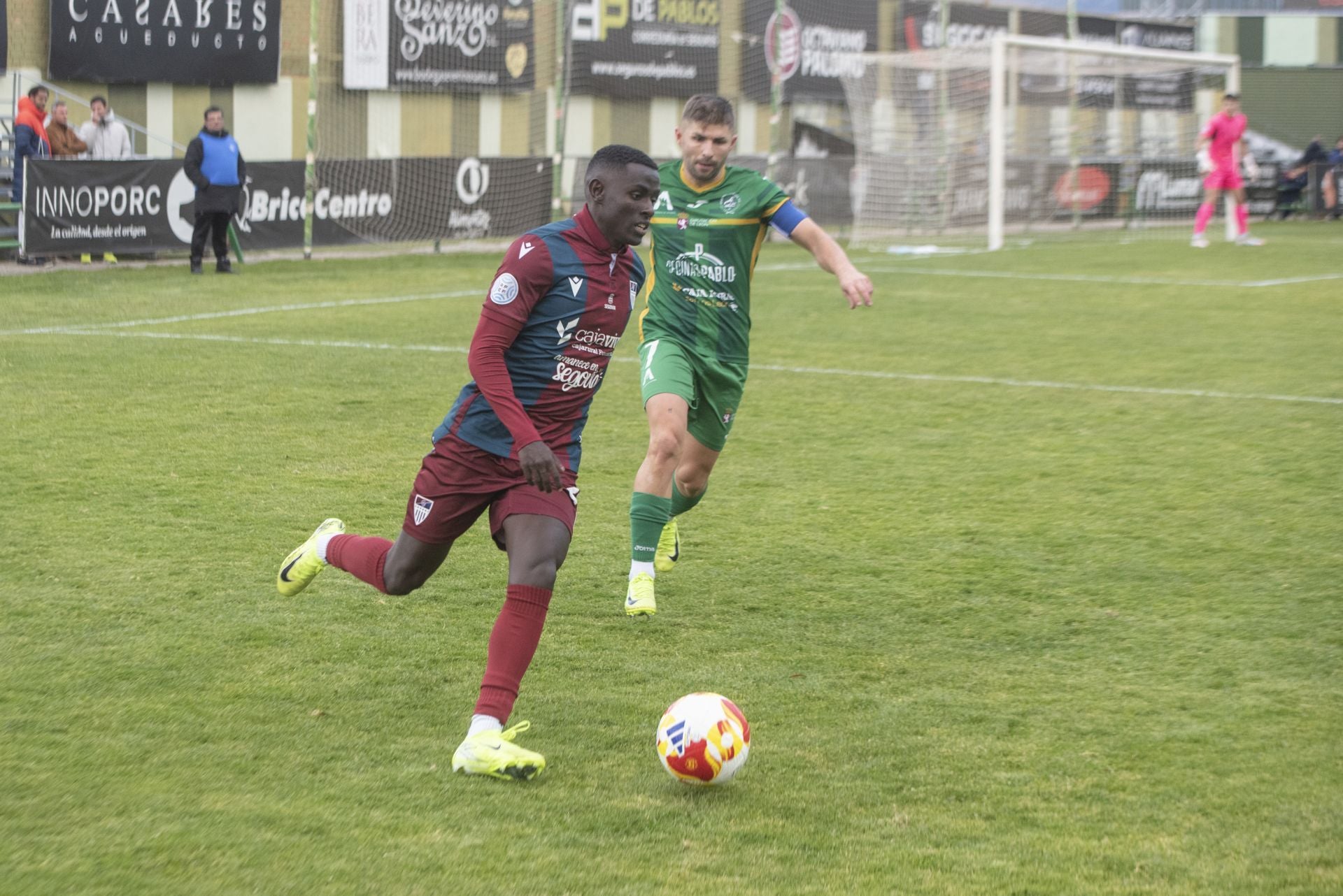 Fotos del empate entre la Segoviana y el Atlético Astorga