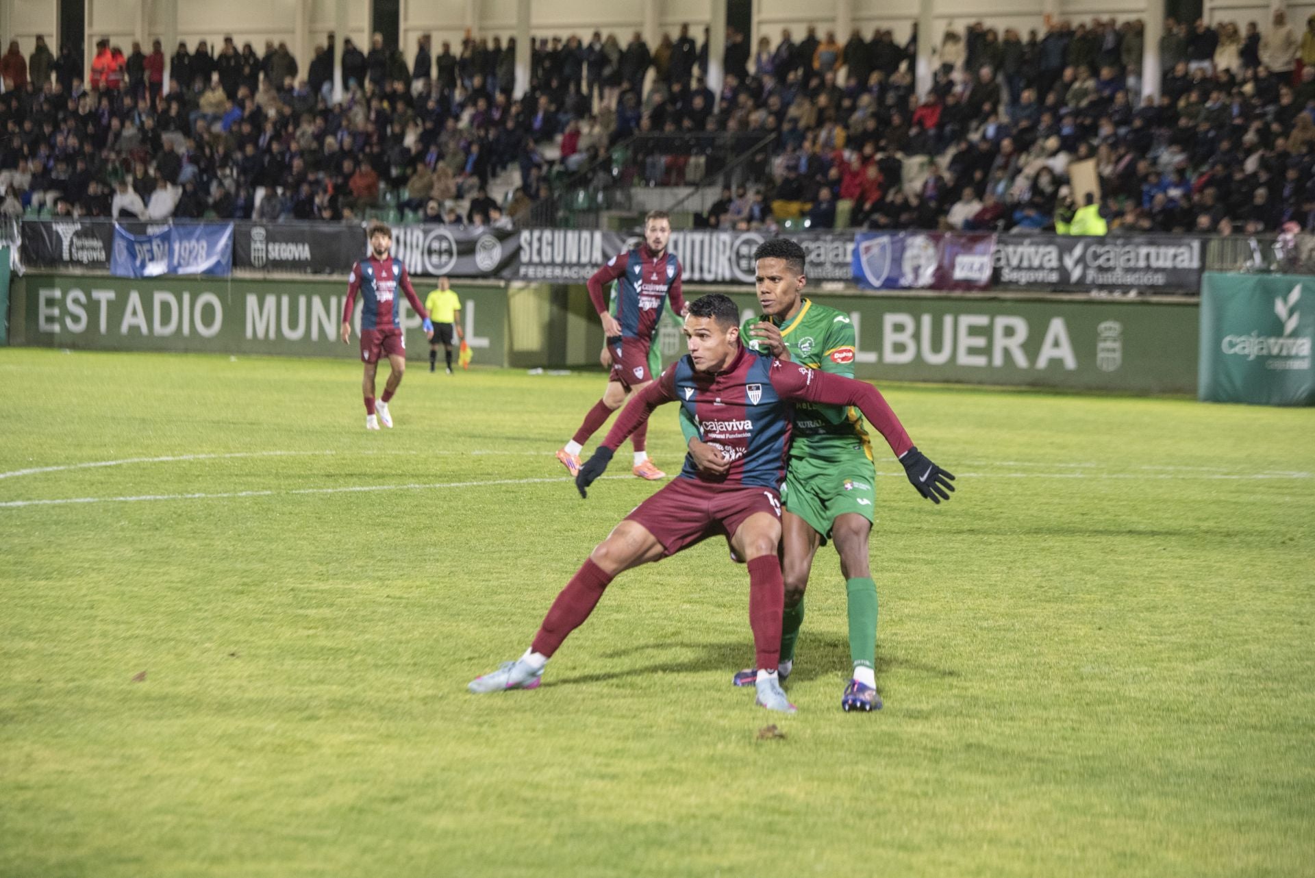 Fotos del empate entre la Segoviana y el Atlético Astorga