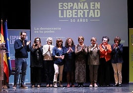 Homenaje a las mujeres en Dueñas.