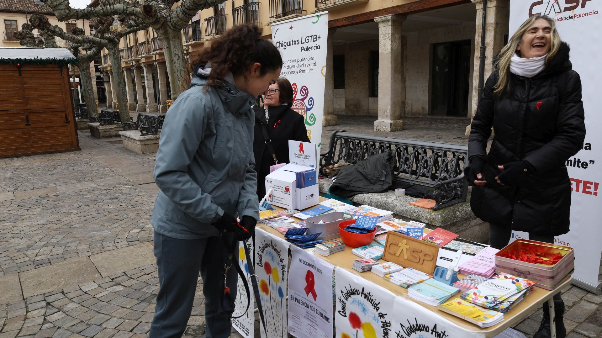 Palencia conmemora el Día Mundial del Sida en la Plaza Mayor