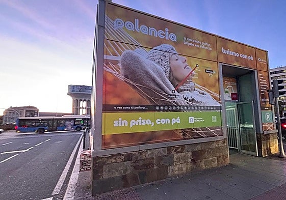 Campaña de la Diputación de Palencia en el intercambiador de plaza Castilla.